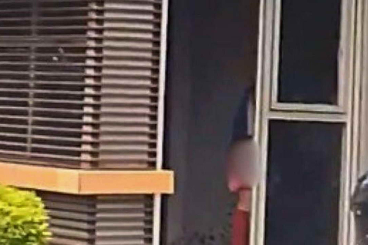 Viral Video Ayah Kandung Sekap Anaknya Sendiri, Bahkan Sempat Ancam Dengan Pisau, Ada Apa?